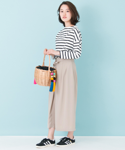 URBAN RESEARCH（アーバンリサーチ）の「 UR 前リボンタックパンツ（その他パンツ・レディース・ベージュ系その他/ブラック/グレー系その他・FREE）」の20枚目の写真