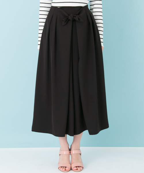 URBAN RESEARCH（アーバンリサーチ）の「 UR 前リボンタックパンツ（その他パンツ・レディース・ベージュ系その他/ブラック/グレー系その他・FREE）」の10枚目の写真