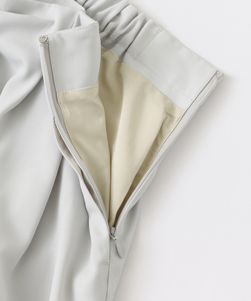 URBAN RESEARCH（アーバンリサーチ）の「 UR 前リボンタックパンツ（その他パンツ・レディース・ベージュ系その他/ブラック/グレー系その他・FREE）」の6枚目の写真