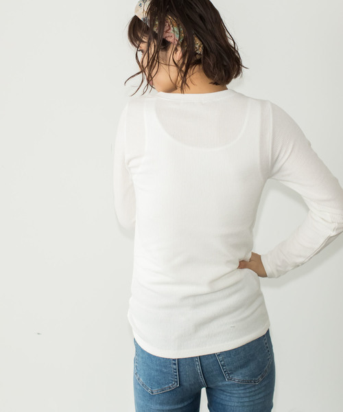 and R（アンドアール）の「ベーシックカットソー（Tシャツ/カットソー・レディース・ホワイト/ブラック/カーキ/ワインレッド・FREE）」の7枚目の写真