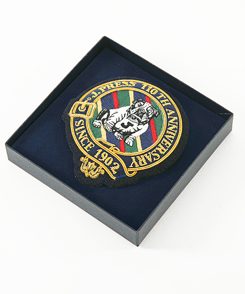 J.PRESS（ジェイプレス）の「ブルドッグ刺繍エンブレム（ブローチ