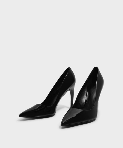 CHARLES & KEITH(チャールズ & キース)の「ベーシックポインテッドパンプス / BASIC POINTED PUMPS(パンプス・レディース・ブラック/シルバー/レッド・23cm/22.5cm/25cm/24.5cm/23.5cm)」の5枚目の写真