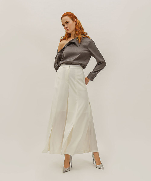 CHARLES & KEITH(チャールズ & キース)の「ベーシックポインテッドパンプス / BASIC POINTED PUMPS(パンプス・レディース・ブラック/シルバー/レッド・23cm/22.5cm/25cm/24.5cm/23.5cm)」の20枚目の写真