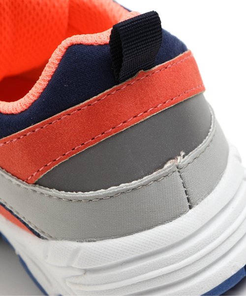 BREEZE（ブリーズ）の「トドラーハイテクスニーカー（スニーカー・キッズ・オフホワイト/グレー/ブラック・20/17/19/21/16/18）」の5枚目の写真