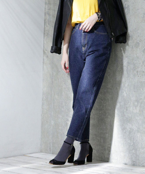 SOMETHING(サムシング)の「【WEB限定】SOMETHING/W FRONT ROOMY SLIM(デニムパンツ・レディース・ライトブルー/インディゴブルー/ブルー・MEDIUM/SMALL)」の6枚目の写真