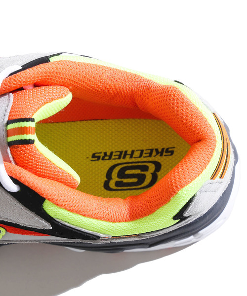 SKECHERS(スケッチャーズ)の「WEGO/SKECHERS STAMINA-CUTBACK(スニーカー・メンズ・グレー・MEDIUM/LARGE/X-LARGE)」の2枚目の写真