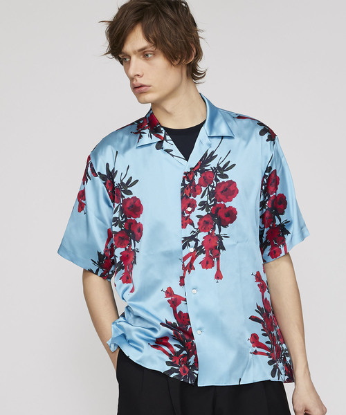 markaware(マーカウェア)の「【MARKAWARE】シルクアロハシャツ(シャツ/ブラウス・メンズ・ベージュ/ブルー・1/2)」の2枚目の写真