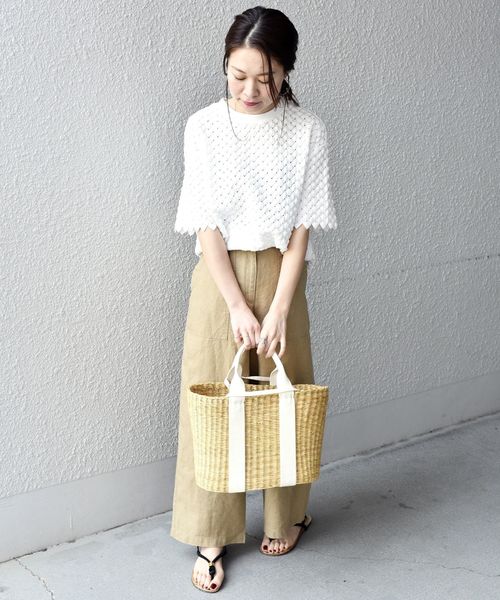 liflattie ships(リフラティ シップス)の「liflattie ships:レースクルーネックショートスリーブトップス◇(Tシャツ/カットソー・レディース・ホワイト/ブラック/イエロー・SMALL/MEDIUM)」の15枚目の写真