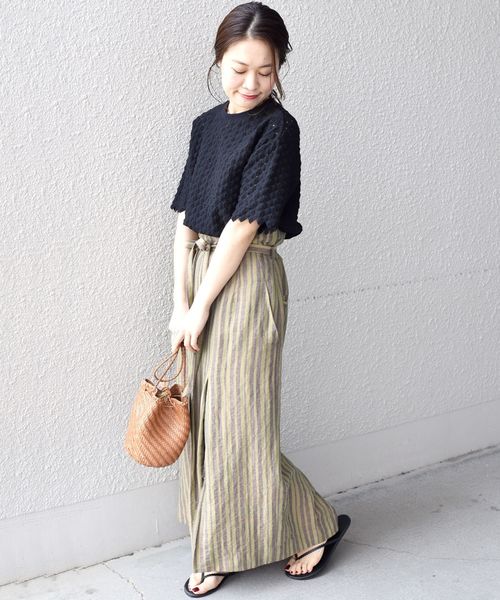 liflattie ships(リフラティ シップス)の「liflattie ships:レースクルーネックショートスリーブトップス◇(Tシャツ/カットソー・レディース・ホワイト/ブラック/イエロー・SMALL/MEDIUM)」の8枚目の写真