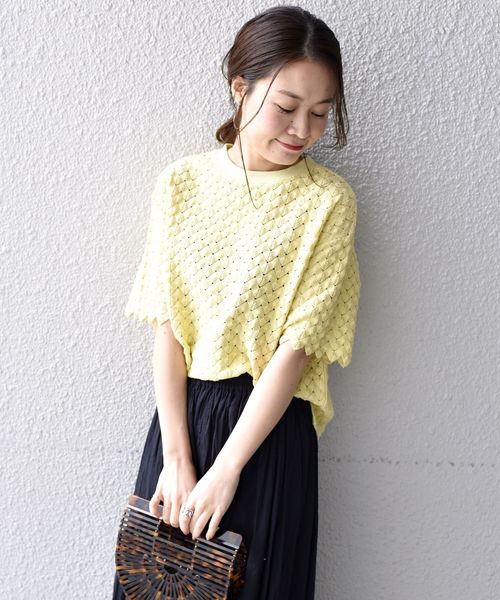 liflattie ships(リフラティ シップス)の「liflattie ships:レースクルーネックショートスリーブトップス◇(Tシャツ/カットソー・レディース・ホワイト/ブラック/イエロー・SMALL/MEDIUM)」の5枚目の写真