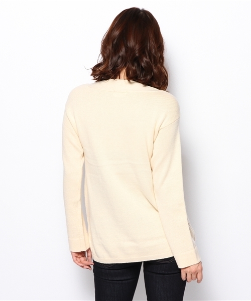 PLST（プラステ）の「アンゴラ混VネックAラインニット（ニット/セーター・レディース・ベージュ/サーモンピンク/ヘザーグレー・2）」の6枚目の写真