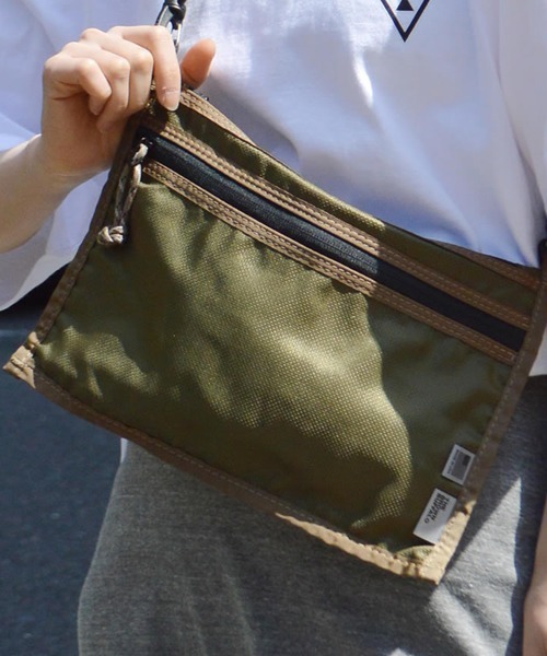 THE BROWN BUFFALO(ザブラウンバッファロー)の「THE BROWN BUFFALO / ザ・ブラウン バッファロー PK PACKERSLING(ショルダーバッグ・メンズ・ブラウン/オレンジ/カモフラージュ・FREE)」の20枚目の写真