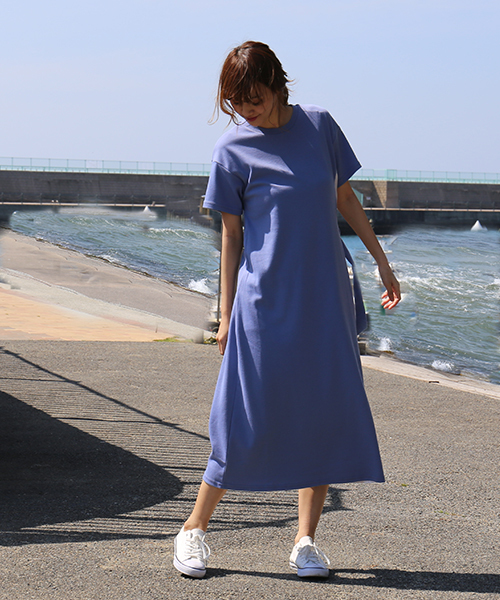 n'ee-ne（ネーネ）の「サイドプリーツワンピース半袖＆フレンチスリーブ（ワンピース・レディース・ブラック/ベージュ/ブルー/杢グレー/ブラック系その他/ベージュ系その他/グレー系その他・FREE）」の14枚目の写真