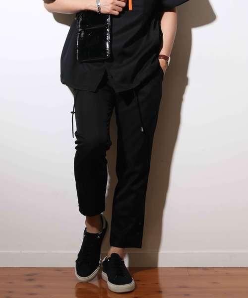 YARD PLUS(ヤードプリュス)の「【MB LABO×YARD PLUS】 テーパードスナップスラックス(スラックス・メンズ・ブラック・LARGE/MEDIUM)」の1枚目の写真