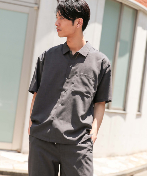 LAKOLE(ラコレ)の「ドライポリオープンシャツ / LAKOLE(シャツ/ブラウス・メンズ・ネイビー/ベージュ/ブラウン/チャコール・MEDIUM/LARGE)」の2枚目の写真