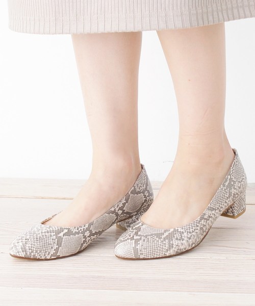 grove（グローブ）の「【22.0-25.0まで/日本製】やわここち（R)パンプス(3.5cm)（パンプス・レディース・ブラック/ベージュ系その他6/ベージュ系その他7・50/45/30/25/20/40/35）」の8枚目の写真