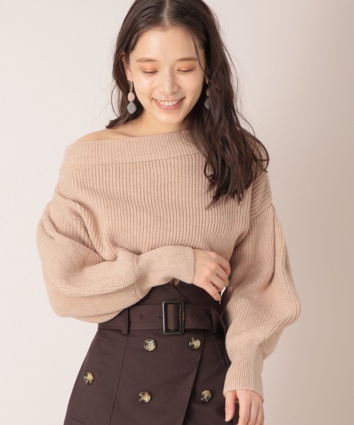 ニット セーター Mysty アシメボリュームスリーブプルオーバー トップス Woman ミスティウーマン のファッション