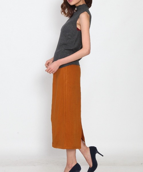 Coo+i(クーイ)の「裏起毛スウェットタイトスカート(スカート・レディース・チャコールグレー/ブラック/ネイビー/グレー/カーキ/グリーン/モカ/キャメル/ワイン・M/L/XL)」の21枚目の写真