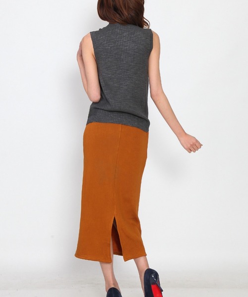 Coo+i(クーイ)の「裏起毛スウェットタイトスカート(スカート・レディース・チャコールグレー/ブラック/ネイビー/グレー/カーキ/グリーン/モカ/キャメル/ワイン・M/L/XL)」の20枚目の写真