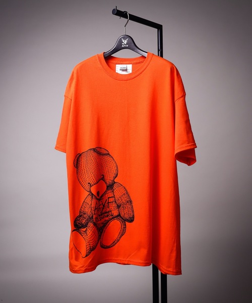 AFYF(エーエフワイエフ)の「【プチプライス】【ビッグシルエット】AFYF GILDAN BODYRAINBOW BEAR T SHIRT/ギルダン ボディ レインボーベアTシャツ(Tシャツ/カットソー)」|オレンジ