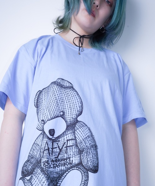 AFYF(エーエフワイエフ)の「【AFYF】AFYF Premium Souvenir Short Sleeve T-Shirt "DARK BEAR" version by GILDAN Premium Cotton 5.6oz / AFYFスーベニア ショートスリーブ Tシャツ "ダークベアー"ヴァージョン ギルダン プレミアム コットン5.6oz AFYF グラフィック by ロフトスキー(Tシャツ/カットソー・メンズ・パープル/ホワイト/ブラック/レッド/イエロー/オレンジ/ブルー/グリーン/マルーン/ミント/ブラック系その他/モスグリーン/ホワイト系その他/ロイヤルブルー/ブルー系その他2/アッシュグレー/ホワイト系その他2/ローズ/ブラック系その他2・LARGE/XXX-LARGE/X-LARGE)」の1枚目の写真