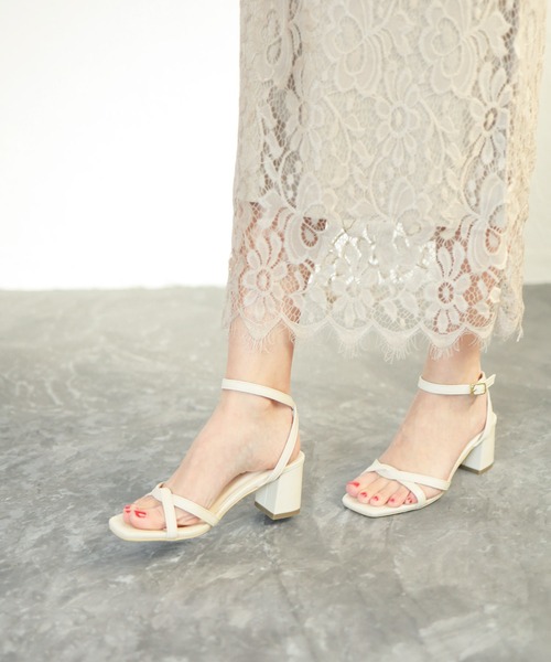 SESTO（セスト）の「ツイストストラップベアサンダル（サンダル・レディース・ブラック/グレイッシュベージュ/ミント/アイボリー/シルバー・LL/M/3L/L/S）」の19枚目の写真