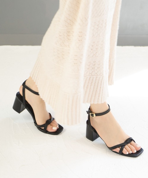 SESTO（セスト）の「ツイストストラップベアサンダル（サンダル・レディース・ブラック/グレイッシュベージュ/ミント/アイボリー/シルバー・LL/M/3L/L/S）」の22枚目の写真