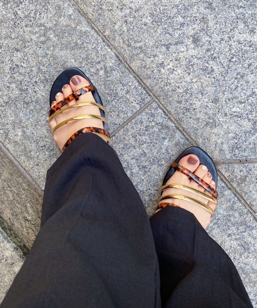 PAGEBOY（ページボーイ）の「クリアフラットサンダル（サンダル・レディース・ホワイト系その他/ブラック系その他・MEDIUM/LARGE）」の3枚目の写真