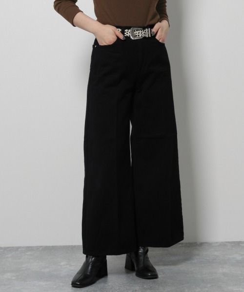 PAGEBOY（ページボーイ）の「【SOMETHING × PAGEBOY】別注DOLL FLARE（デニムパンツ・レディース・ブラック/インディゴブルー・25inch/26inch）」の2枚目の写真