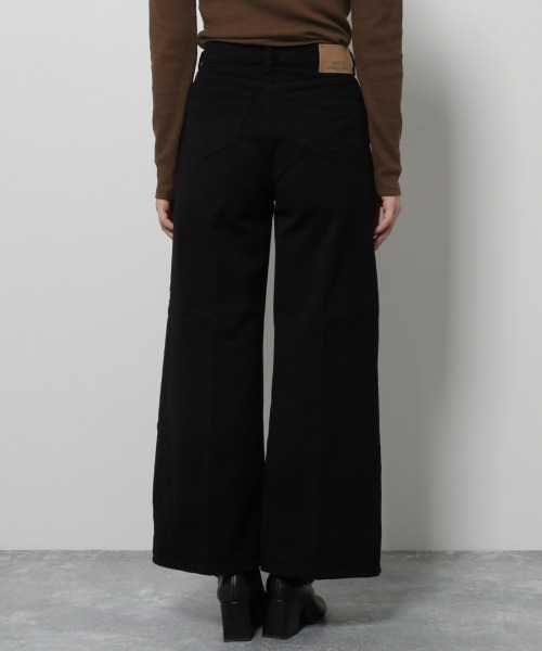 PAGEBOY（ページボーイ）の「【SOMETHING × PAGEBOY】別注DOLL FLARE（デニムパンツ・レディース・ブラック/インディゴブルー・25inch/26inch）」の15枚目の写真