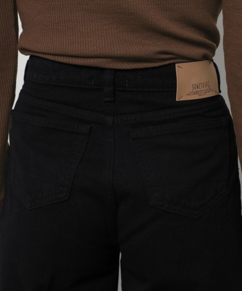 PAGEBOY（ページボーイ）の「【SOMETHING × PAGEBOY】別注DOLL FLARE（デニムパンツ・レディース・ブラック/インディゴブルー・25inch/26inch）」の6枚目の写真