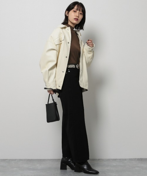 PAGEBOY（ページボーイ）の「【SOMETHING × PAGEBOY】別注DOLL FLARE（デニムパンツ・レディース・ブラック/インディゴブルー・25inch/26inch）」の5枚目の写真