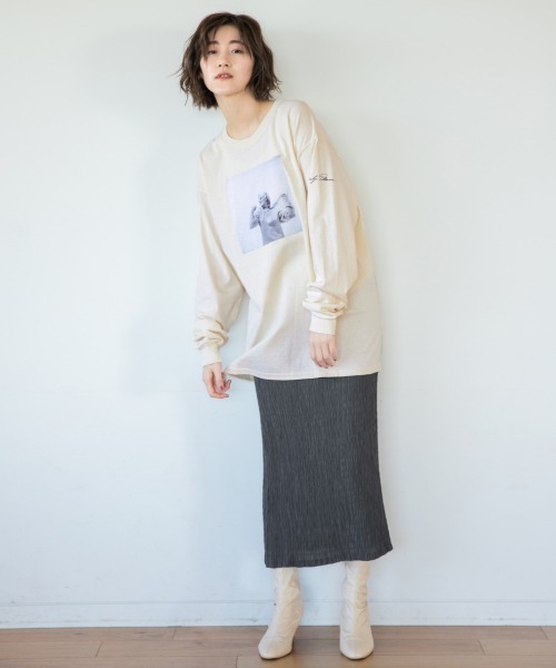 A part by（アパートバイ）の「Marilyn ロングスリーブTシャツ*SS　933919（Tシャツ/カットソー・レディース・チャコールグレー/オフホワイト/アイボリー・FREE）」の4枚目の写真
