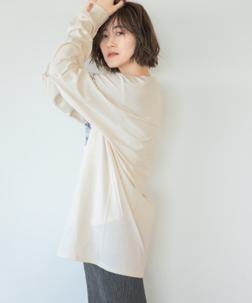 A part by（アパートバイ）の「Marilyn ロングスリーブTシャツ*SS　933919（Tシャツ/カットソー・レディース・チャコールグレー/オフホワイト/アイボリー・FREE）」の20枚目の写真