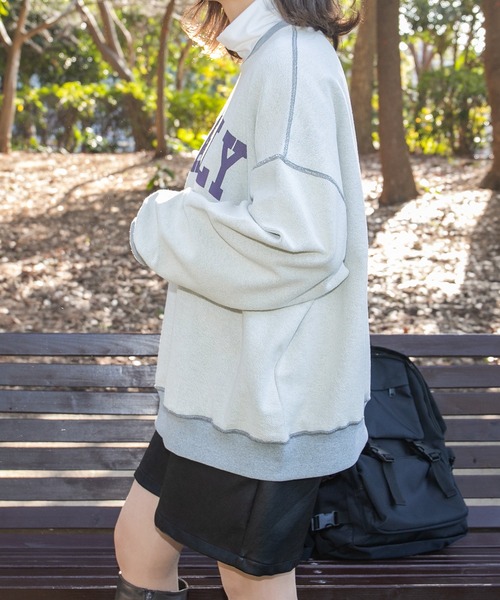 PairPair（ペアペア）の「ヘビーウェイトBIGロゴスウェット(ユニセックス)（スウェット・メンズ・ライトグレー/グリーン/スミクロ・MEDIUM/LARGE）」の12枚目の写真