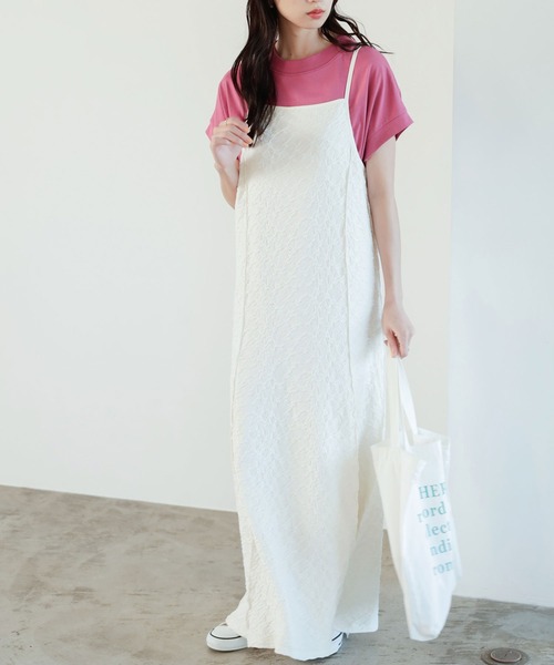 GeeRA（ジーラ）の「【新色追加】綿100％フレンチスリーブオーバーサイズＴシャツ（Tシャツ/カットソー・レディース・ベージュ/オレンジ/オフホワイト/ブラック/カーキ/パープル/ピンク/ブルー/ホワイト系その他・LARGE/SMALL/MEDIUM/X-LARGE/XX-LARGE）」の19枚目の写真