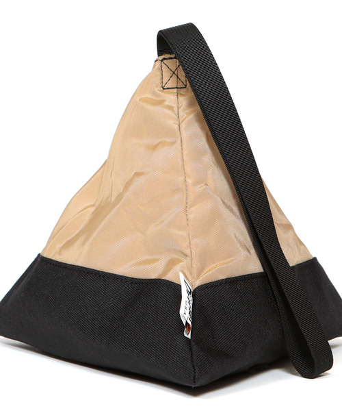 Drifter(ドリフター)の「TETRA POUCH/テトラポーチ(ハンドバッグ・レディース・ブラック×ブラック/ダークブラウン系1/ベージュ×ブラック/レオパード・FREE)」の14枚目の写真