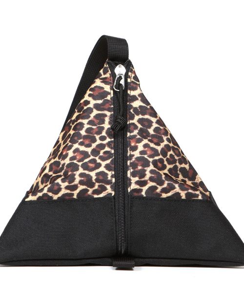 Drifter(ドリフター)の「TETRA POUCH/テトラポーチ(ハンドバッグ・レディース・ブラック×ブラック/ダークブラウン系1/ベージュ×ブラック/レオパード・FREE)」の15枚目の写真