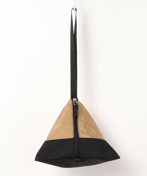 Drifter(ドリフター)の「TETRA POUCH/テトラポーチ(ハンドバッグ・レディース・ブラック×ブラック/ダークブラウン系1/ベージュ×ブラック/レオパード・FREE)」の20枚目の写真