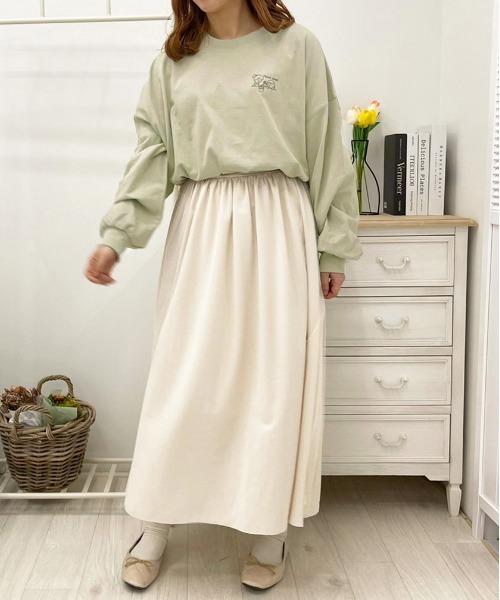 apres jour（アプレジュール）の「アソートビッグスリットロンT【ZOZOTOWN限定アイテム】（Tシャツ/カットソー・レディース・オフホワイト/ホワイト系その他/ホワイト系その他3/アイボリー/ブラック系その他/ミント/ダークブルー/ブラック/ラベンダー/ホワイト系その他2・フリー/X-LARGE）」の19枚目の写真