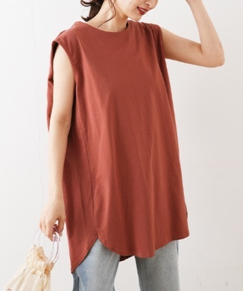 Futier land(フューティアランド)の「アームカバータックタンクトップ(Tシャツ/カットソー・レディース・モカ/チャコールグレー/ホワイト/グレイッシュベージュ/ブラック/オレンジ系その他・MEDIUM)」の6枚目の写真