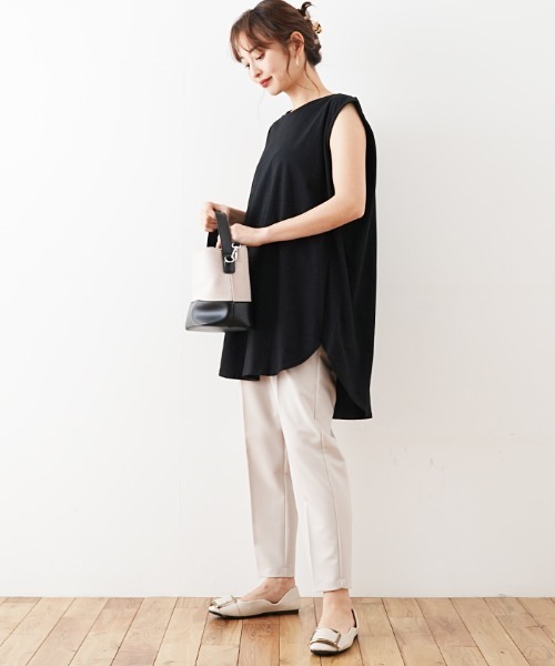 Futier land(フューティアランド)の「アームカバータックタンクトップ(Tシャツ/カットソー・レディース・モカ/チャコールグレー/ホワイト/グレイッシュベージュ/ブラック/オレンジ系その他・MEDIUM)」の7枚目の写真