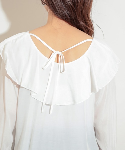 natural couture(ナチュラルクチュール)の「ラッフルVネックキャンディスリーブブラウス(シャツ/ブラウス・レディース・ブラック/ベージュ/オフホワイト・FREE)」の21枚目の写真