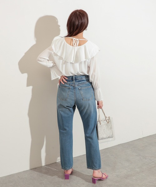 natural couture(ナチュラルクチュール)の「ラッフルVネックキャンディスリーブブラウス(シャツ/ブラウス・レディース・ブラック/ベージュ/オフホワイト・FREE)」の8枚目の写真