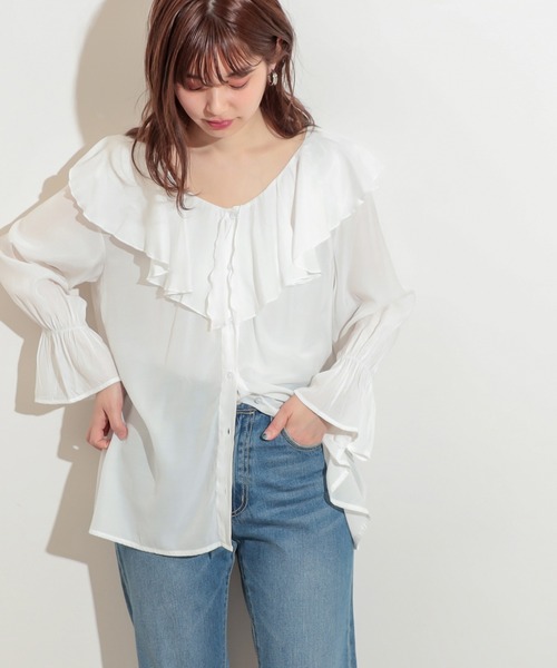 natural couture(ナチュラルクチュール)の「ラッフルVネックキャンディスリーブブラウス(シャツ/ブラウス・レディース・ブラック/ベージュ/オフホワイト・FREE)」の22枚目の写真