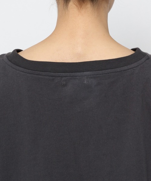 niko and...（ニコアンド）の「ジャケライクプリントTシャツ（Tシャツ/カットソー・レディース・ホワイト/ブラック/ベージュ・MEDIUM/LARGE）」の18枚目の写真