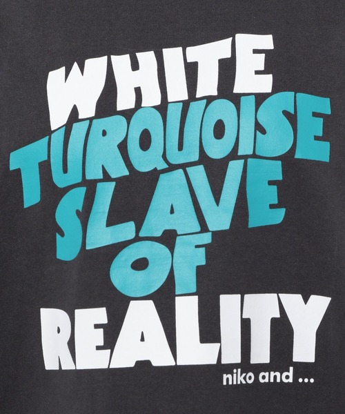 niko and...（ニコアンド）の「ジャケライクプリントTシャツ（Tシャツ/カットソー・レディース・ホワイト/ブラック/ベージュ・MEDIUM/LARGE）」の13枚目の写真