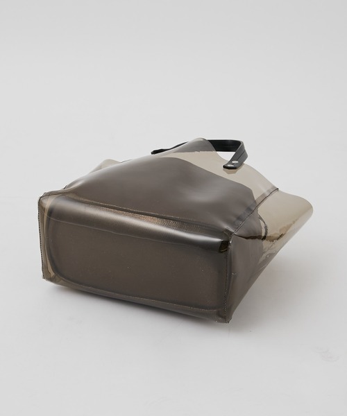 COLONY 2139（コロニートゥーワンスリーナイン）の「巾着付きクリアトートバッグ（トートバッグ・レディース・ホワイト/ブラック/ブラウン/クリア・FREE）」の9枚目の写真