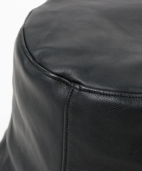 Ray BEAMS（レイビームス）の「Ray BEAMS / フェイク レザー チューリップ ハット（ハット・レディース・ブラック/ベージュ/オリーブ・ONE SIZE）」の7枚目の写真