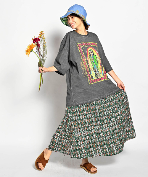 ALDIES(アールディーズ)の「New Rosary Big T / ニューロザリービッグT(Tシャツ/カットソー・メンズ・ピンク/ブラック/グリーン/ブラウン・FREE)」の3枚目の写真